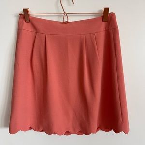 LOFT women’s skirt. Size 4, barely worn, zipper clasp in the back.